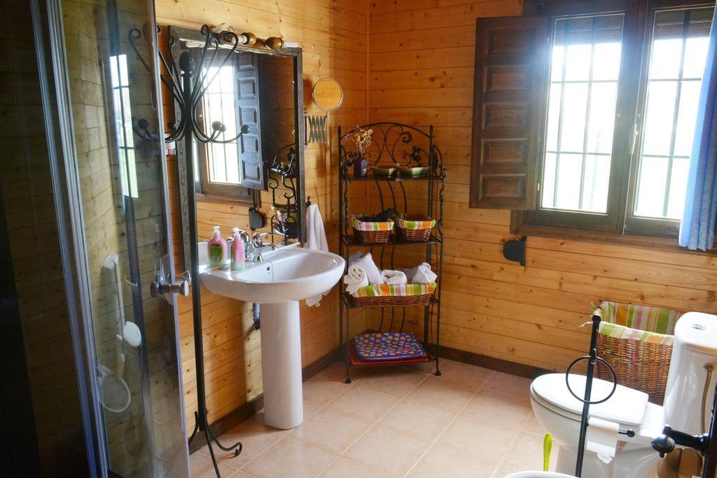 La Casita De Madera Villa Ardales Exterior photo